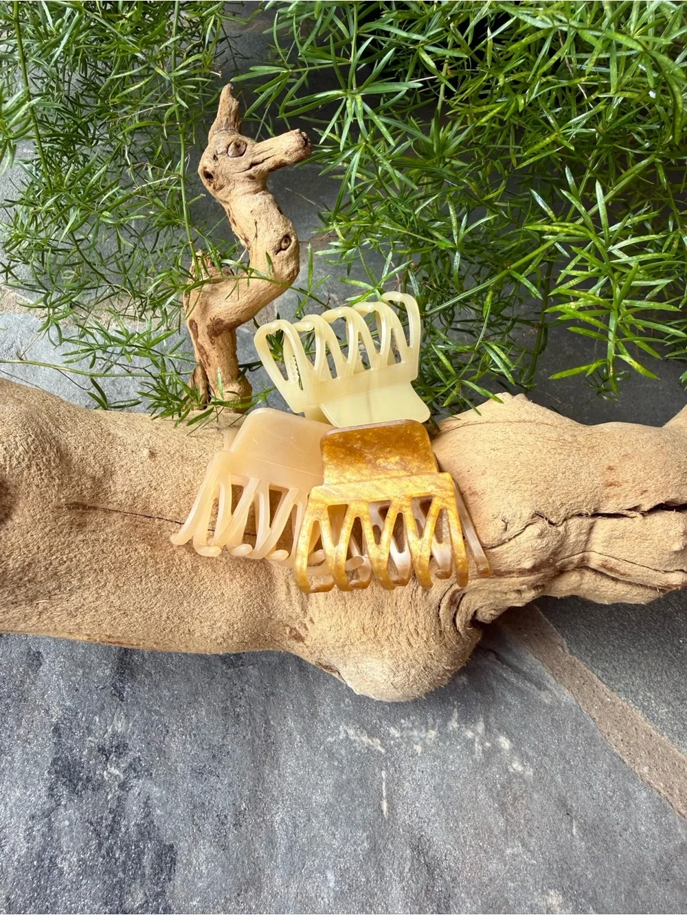 New🌟Anthropologie-Scalloped Tortoise Claw Hair Clip Set
